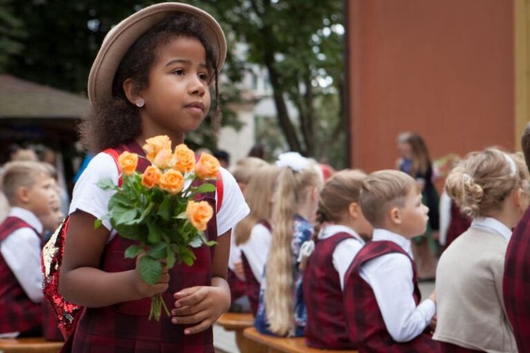Pradinukai grįžta į mokyklą