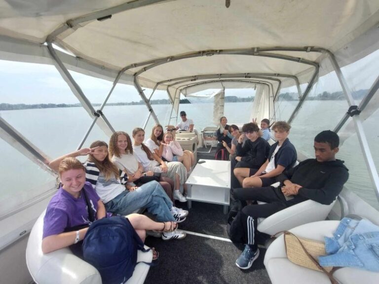 Traukiniu į Telšius