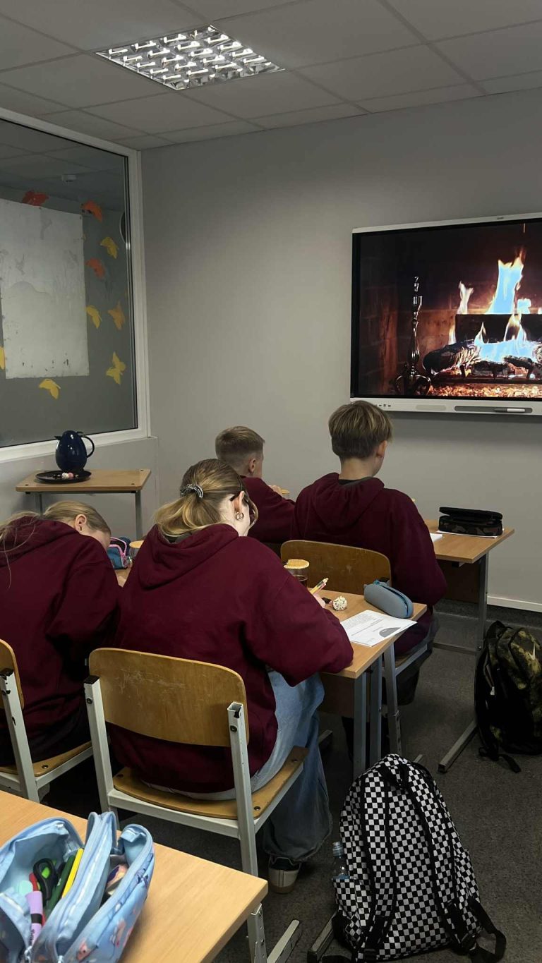 Netradicinė lietuvių kalbos pamoka „Mano laiškas Tau, Mokytojau“