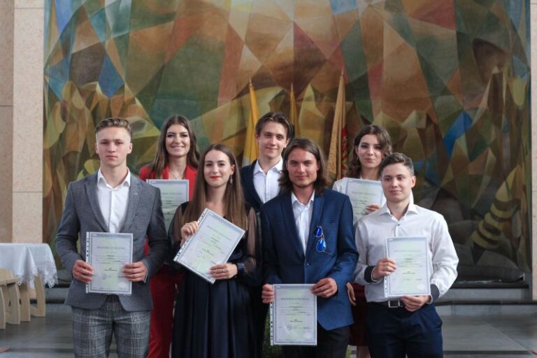 Išlydėta 7-toji laida